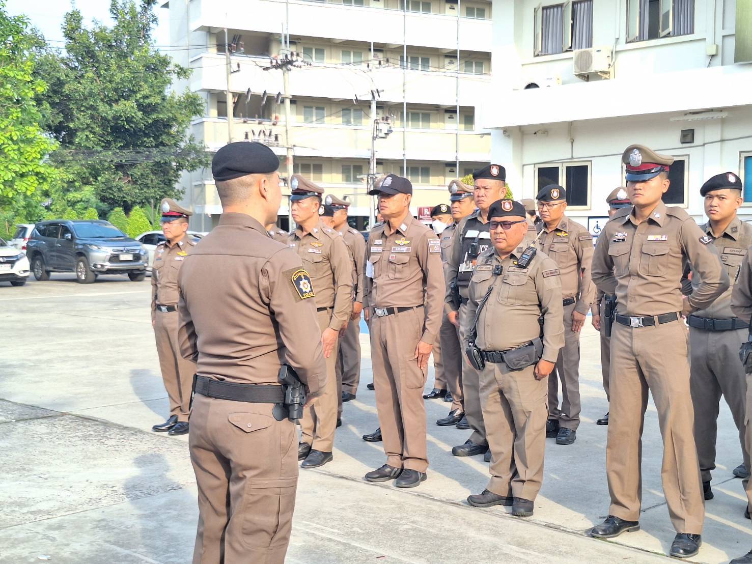 ปล่อยแถวกำชับการปฏิบัติหน้าที่ของเจ้าหน้าที่ตำรวจทุกนาย